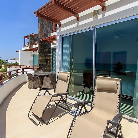 Casa Del Mar Hotel