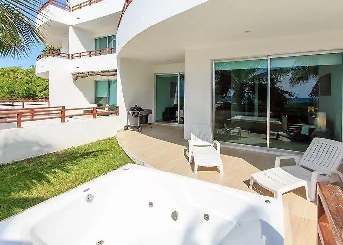 Casa Del Mar Hotel