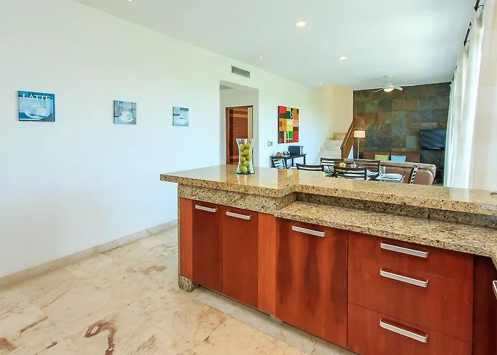 Casa Del Mar 3*