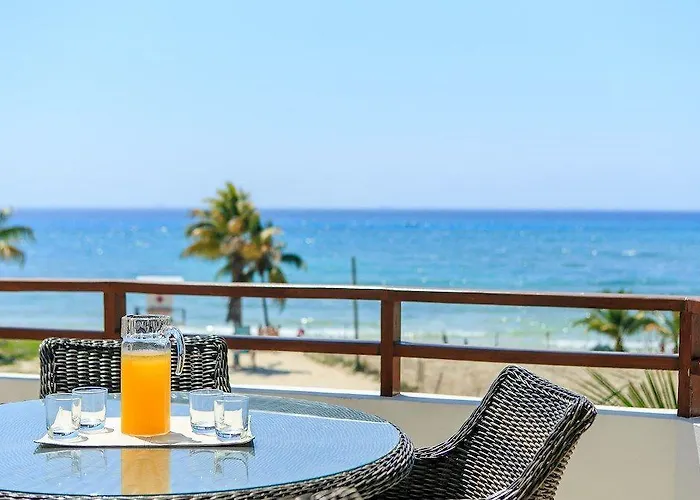 Casa Del Mar 3*